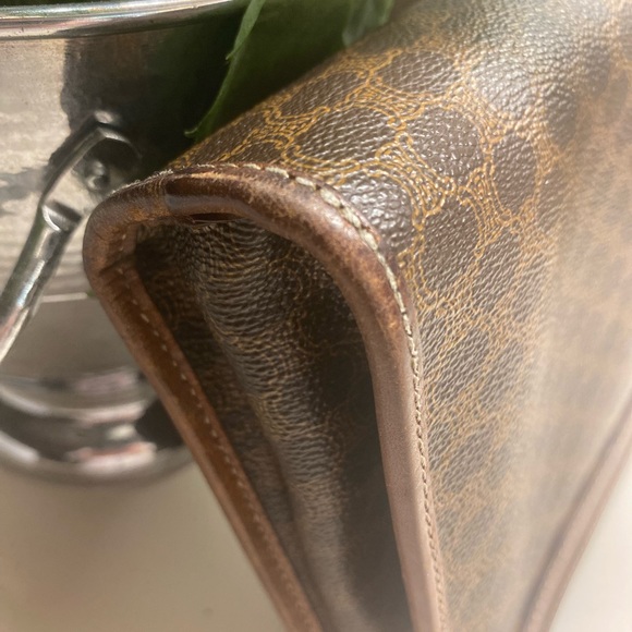 SOLD—Celine Triomphe Vintage Canvas Monogram Macadam Leather Clutch Cosmetic - Picture 13 of 16